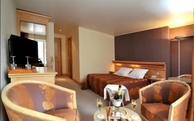 Hôtel Jean-Paul Jeunet