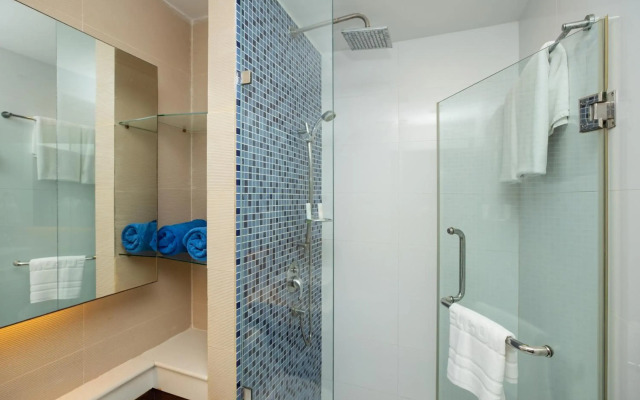 iCheck inn Residences Patong