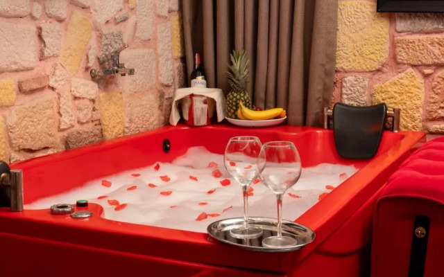 Ren Plus Suit Bakirköy