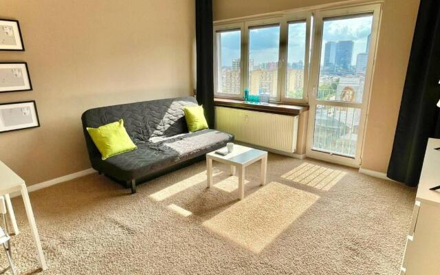 AirCondition GREEN 2, 2xMetro WiFi 50’TV Netflix HBO AppleTV