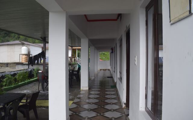 Chopta Himrab Resort