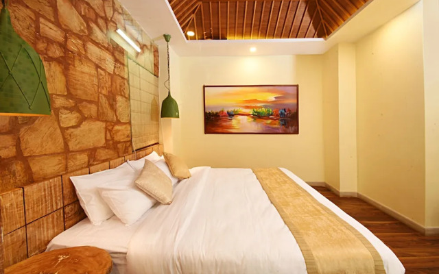 Woodapple Hotel and Spa