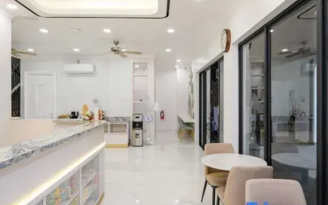 Urbanview Kencana Residence near Pakuwon Mall Surabaya