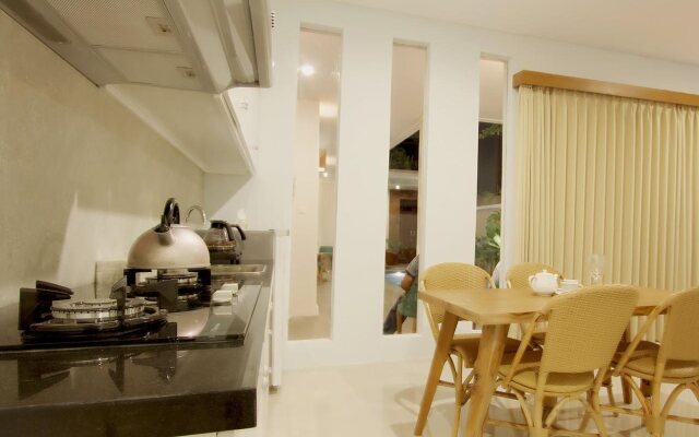 Apple Suite Apartment