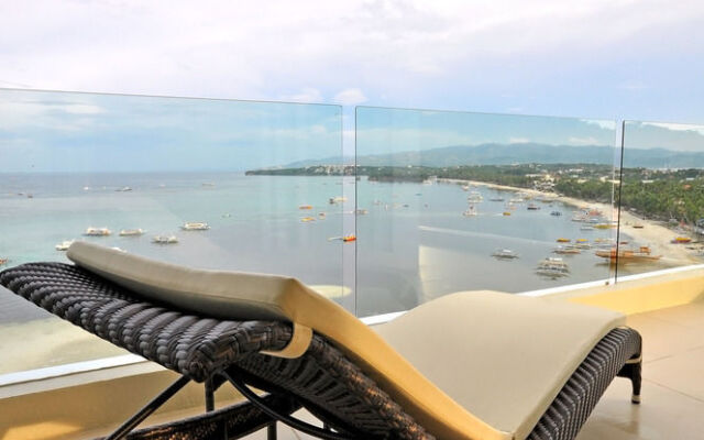 Karuna Suites & Residence
