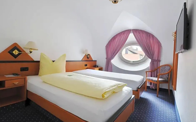 Hotel Goldener Hirsch