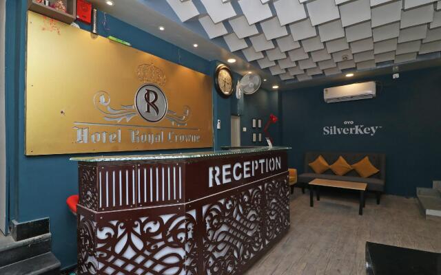SilverKey Executive Stays 76470 Royal Crown Airport