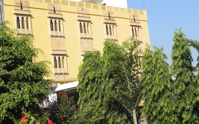 Vanraj Palace