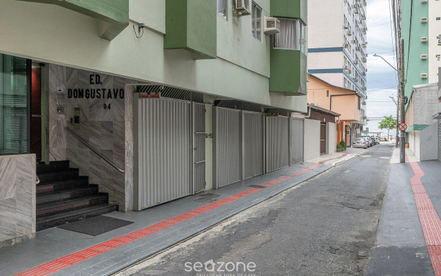 Apto c/ 1Q 100m da Praia Central - BC - EDG403