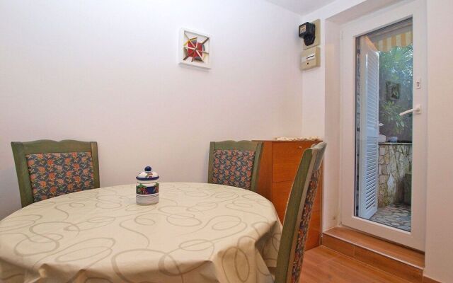 Apartment 1278
