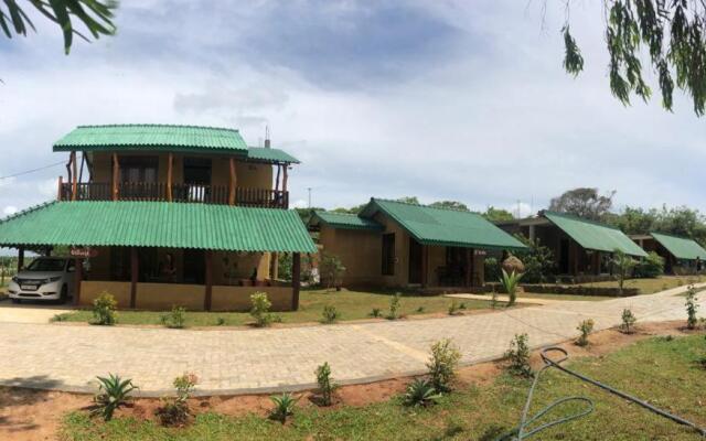 Sakura Cherry Blossom Culture Center & Hotel