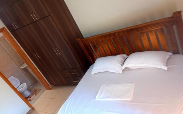Casa Gloria Apartments