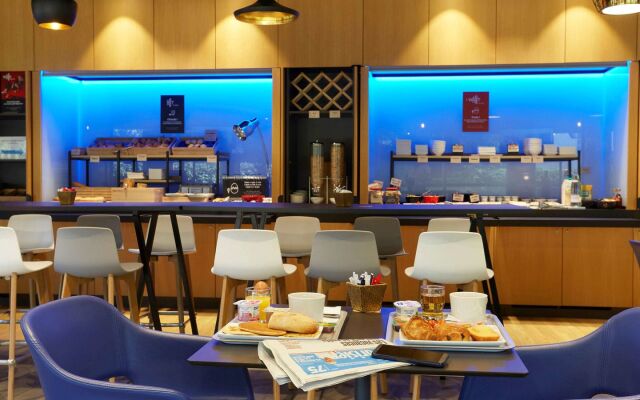 ibis Archamps Porte de Geneve