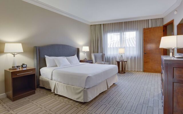 Tommy Bahama Miramonte Resort & Spa