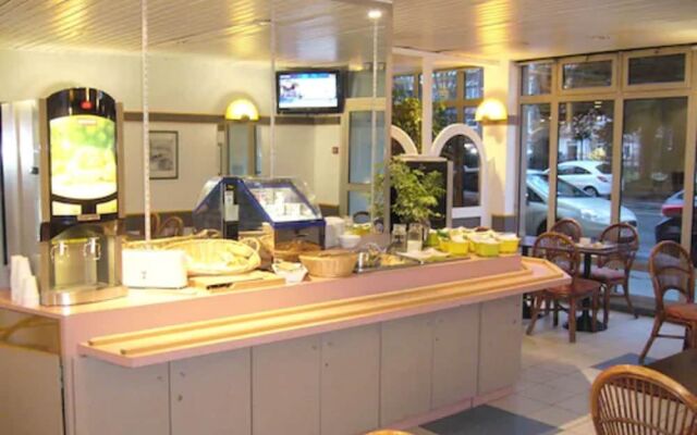 Egg Hotel Dieppe Centre Ville