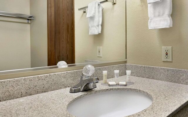 South Tacoma Suites