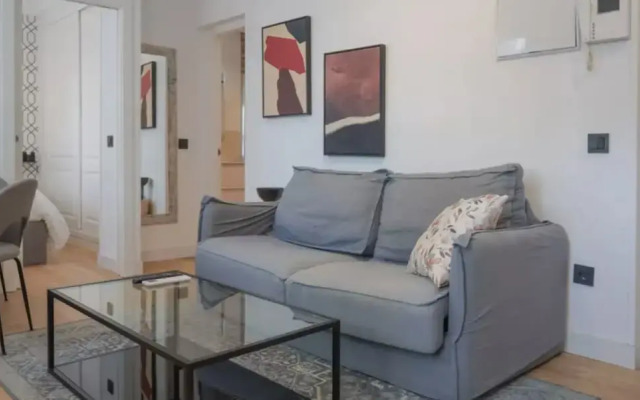 C Madrid R o 3 B in Madrid