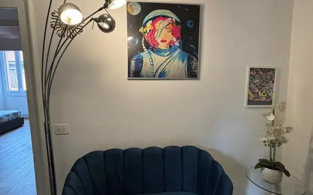 Pleasant Apartment Near Center