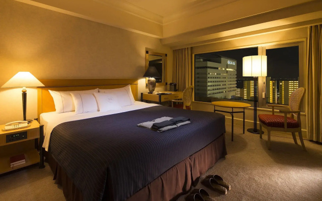 Kobe Bay Sheraton Hotel & Towers