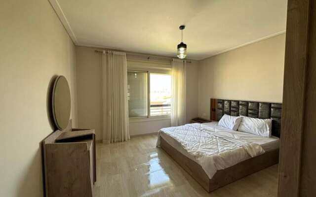 Penthouse with roof-amberville-NEWGIZA
