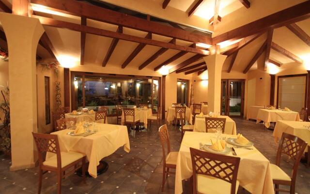 TONICELLO Hotel Resort & SPA