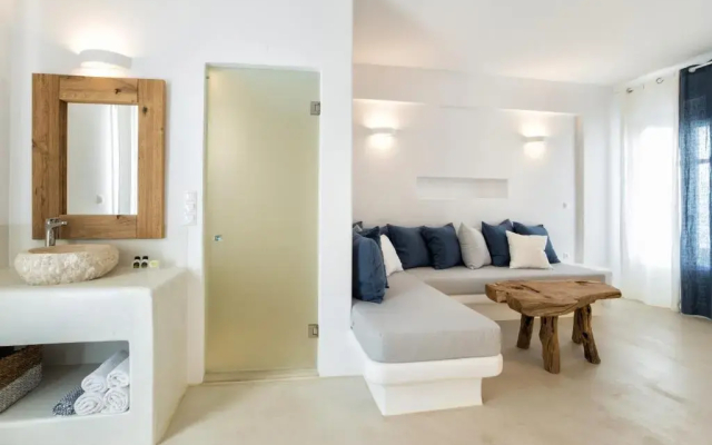 Anna Platanou Suites