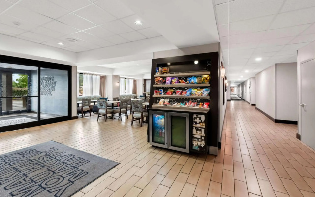 Hampton Inn Pennsville