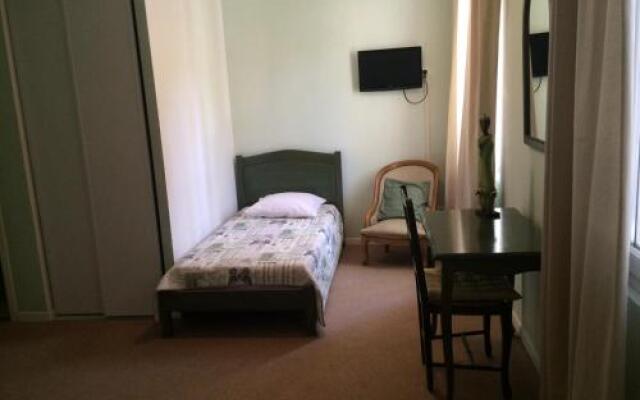 Auberge Du Chï¿½teau De Bonnafous