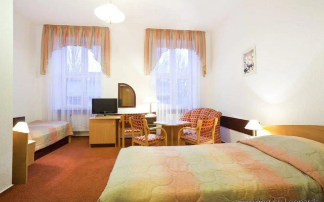 Aiden by Best Western Lodz