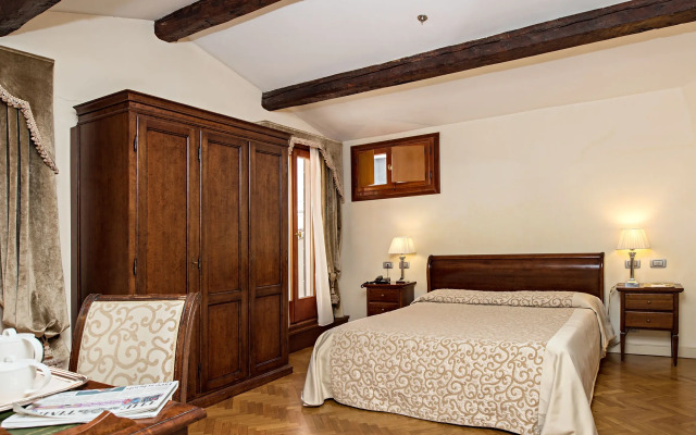 Hotel Dell'Opera