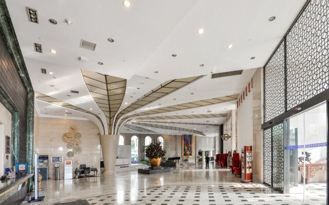 Blue Palace Hotel