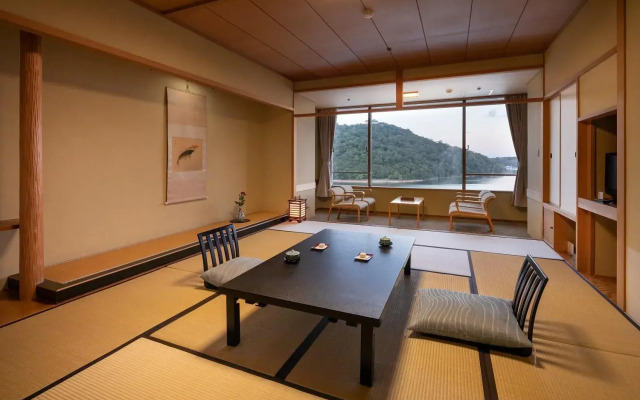 Sansuikan-Kinryu