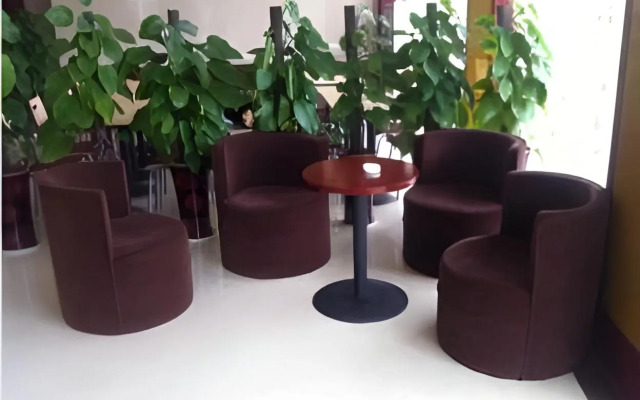 GreenTree Inn Jiaxing Tongxiang Tudian Express Hotel