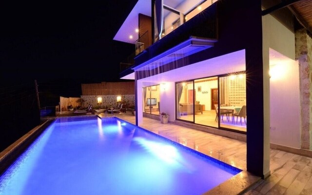 KA002 by Villaofsummer