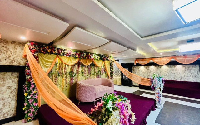 OYO 26773 Hotel Satyam Inn