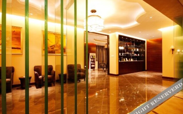 Rich Global Hotel