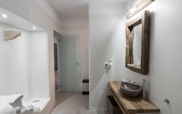 Halcyon Suites and Villas Naxos
