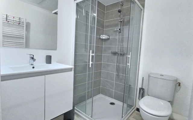 Luxurious Maisonette With Washing Machine Near Valras-plage
