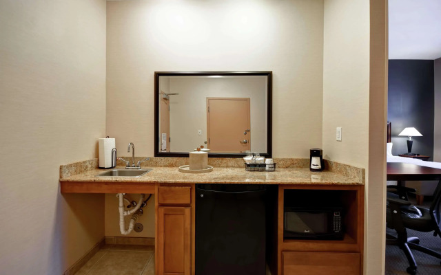 Hampton Inn & Suites Folsom