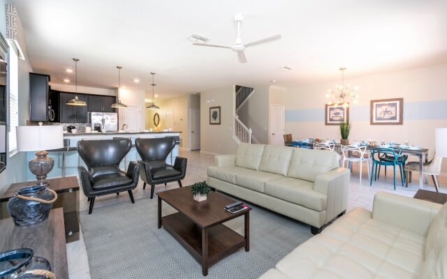 1512 Rolling Fairway Drive