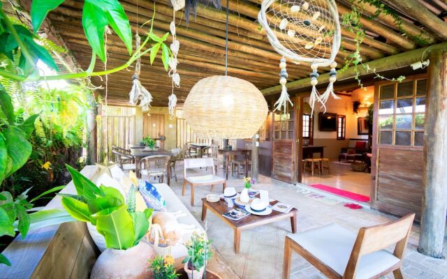 Biribandos Rooms by Trancoso House