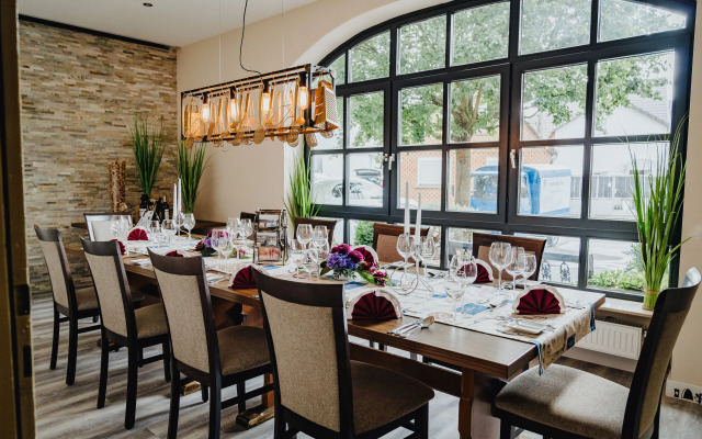 Hotel & Restaurant Hessischer Hof