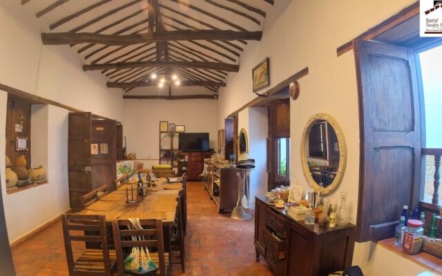 Hostal Santa Mónica