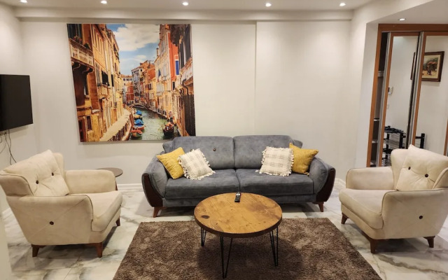 Perfect Residence Taksim with pool