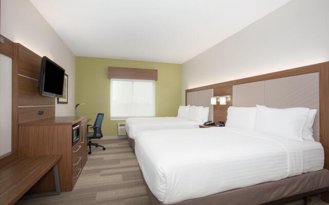 Holiday Inn Express & Suites Amarillo, an IHG Hotel