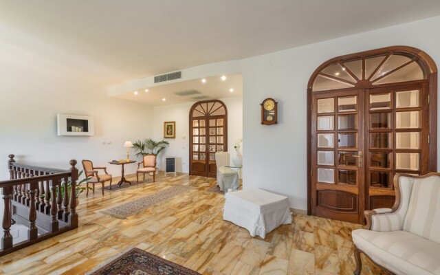 Villa Iole