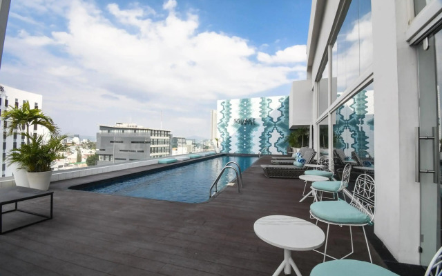 Square Small Luxury Hotel - Providencia