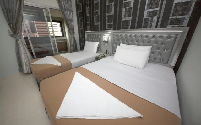 White Fort Hotel