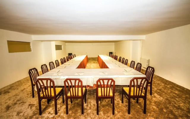 SIGNATURE GARDEN AVANOS Hotel & SPA