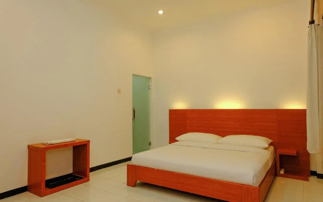 Hotel Kawi Surapatha